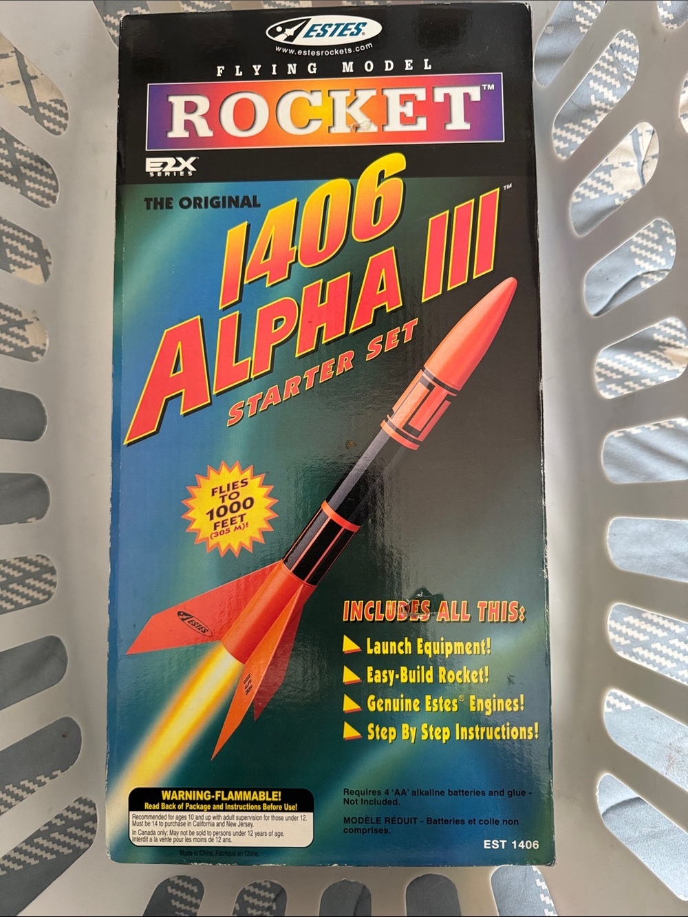 Vintage 2001 Y2K Estes Rocket 1406 Alpha III Starter Set - Black & Orange